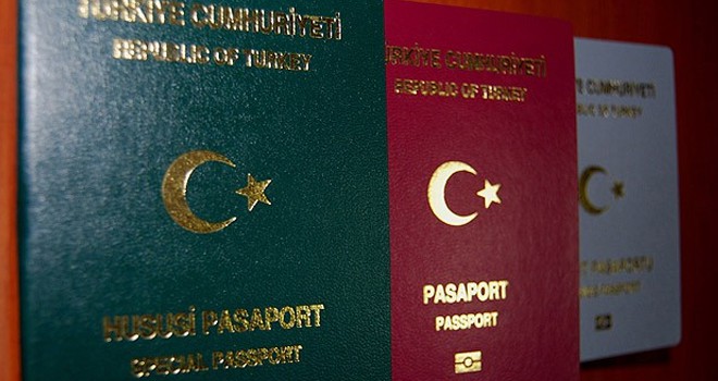 2013'te kaç kişi pasaport sahibi oldu?