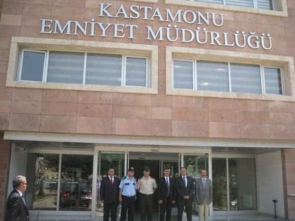 Kastamonu Emniyet'in de deprem