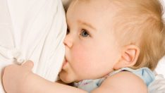 Emziren anneler oruç tutabilir mi? Bebek emzirmek orucu bozar mı?