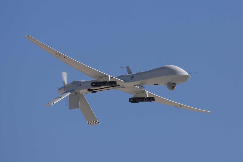 General Atomics MQ-1 Predator Öncelikle Amerika Birleşik Devletleri Hava Kuvvetleri ve Merkezi Haber Alma Teşkilatı(CIA) Tarafından kullanılan insansız hava aracıdır.