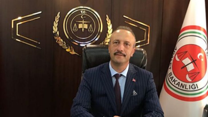 İzmir Cumhuriyet Başsavcısı Ömer Faruk Aydıner göreve başladı