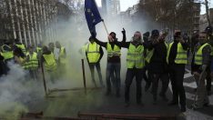 “Sarı yelekliler”in protestoları Fransa’dan Brüksel’e sıçradı