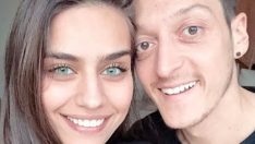 Amine Gülşe ile Mesut Özil nişanlandı