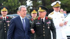Milli Savunma Bakanı Akar’dan tek tip askerlik açıklaması