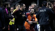 Olaylı Galatasaray Fenerbahçe derbisi sonrası Hasan Şaş’a tepki yağdı!