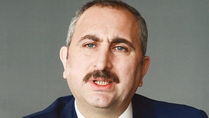 Adalet Bakanı Gül’den başörtüsü açıklaması