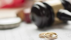 31 yıllık evlilikte boşanma gerekçesi şoke etti! Eşini cariye sanıyor!