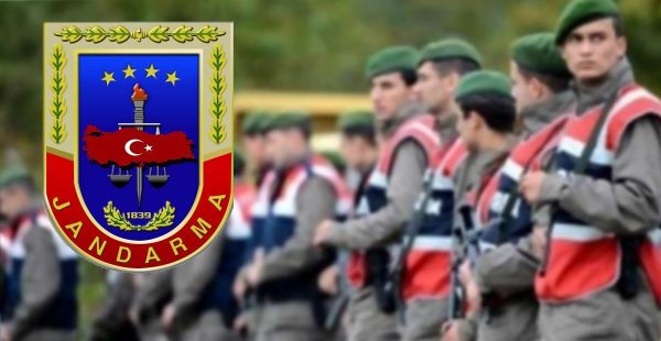 Jandarma Genel Komutanı Arif Çetin görevine devam ediyor
