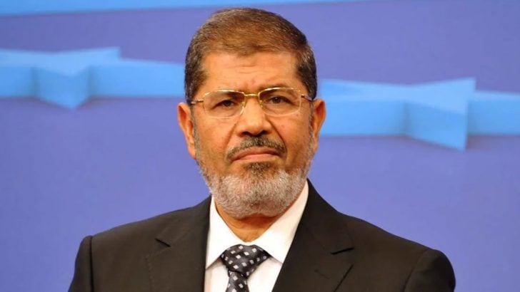 Muhammed Mursi’nin cenazesi defnedildi