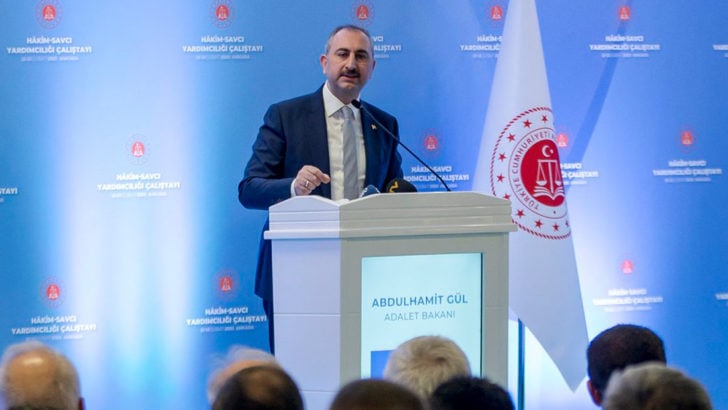 Adalet Bakanı Abdulhamit Gül’den Hakim ve Savcı Yardımcılığı Çalıştayı’nda önemli açıklamalar
