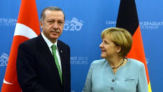Cumhurbaşkanı Erdoğan, Alman Şansölye Merkel ile telefonda görüştü