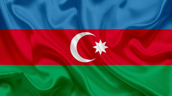 Azerbaycan’da cenazeler, Ermeni saldırısı ihtimaline karşı akşam defnedildi