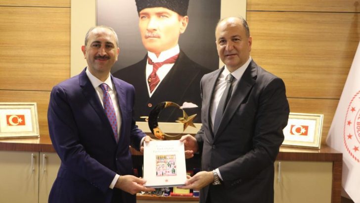 Bakan Gül, İstanbul BİM Başkanı Yılmaz’ı ziyaret etti